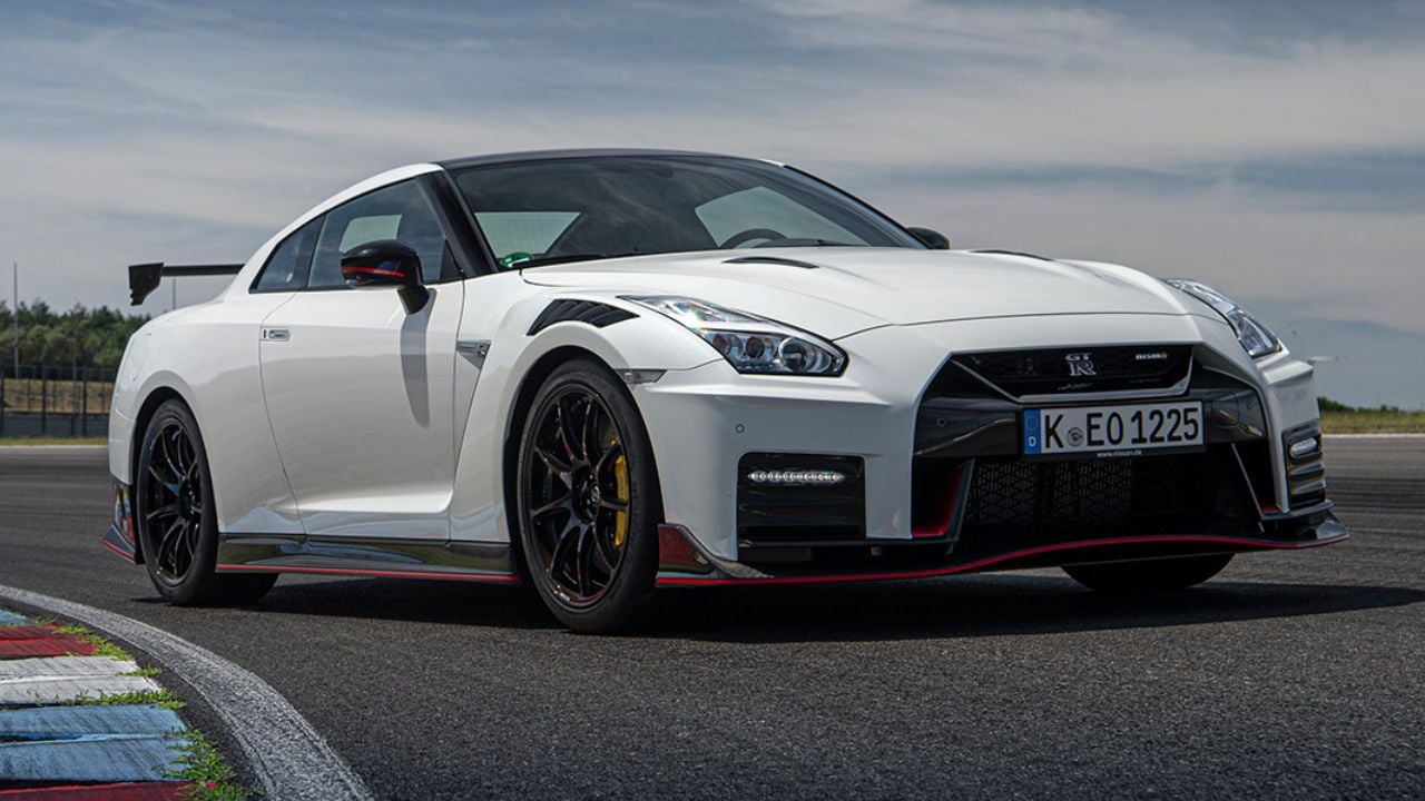 Nissan GTR