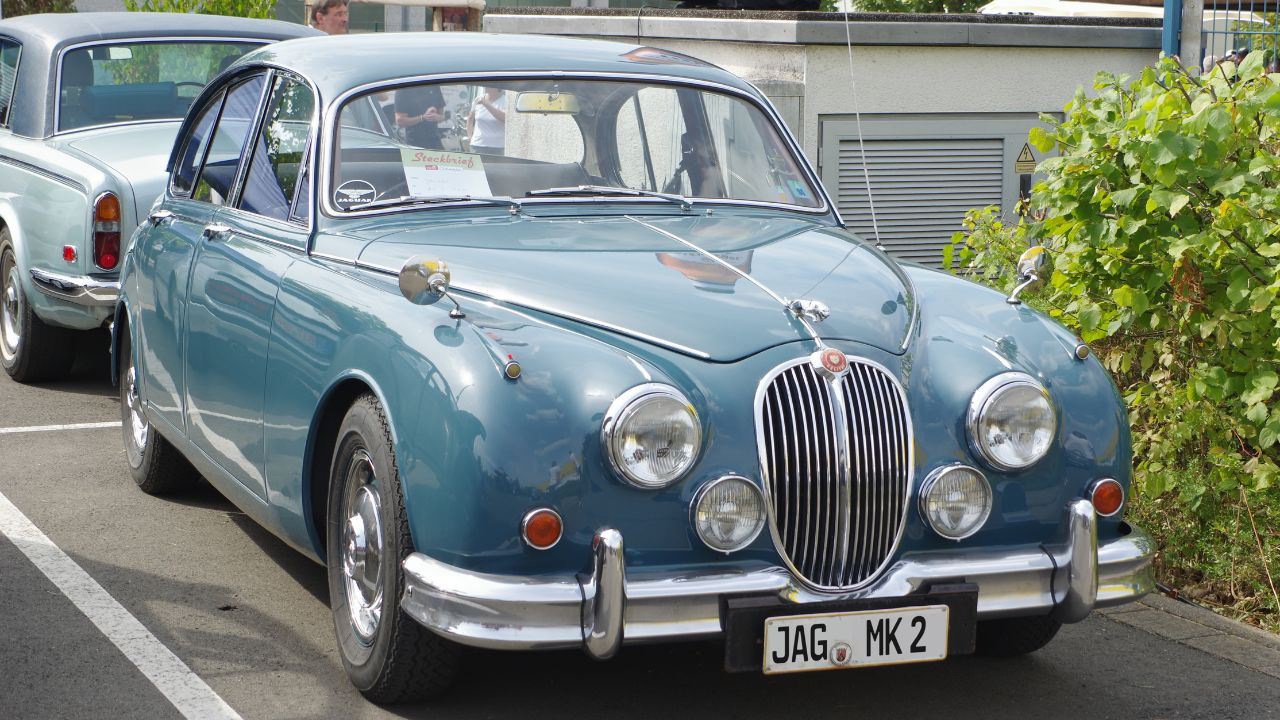 Jaguar Mark 2