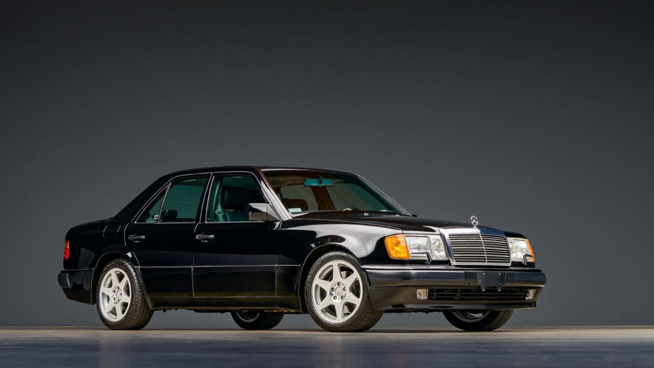 Mercedes-Benz 500E