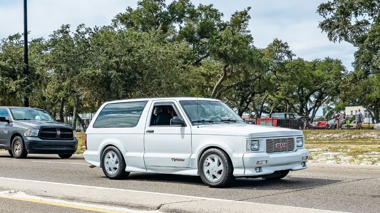GMC Typhoon (1992 1993)