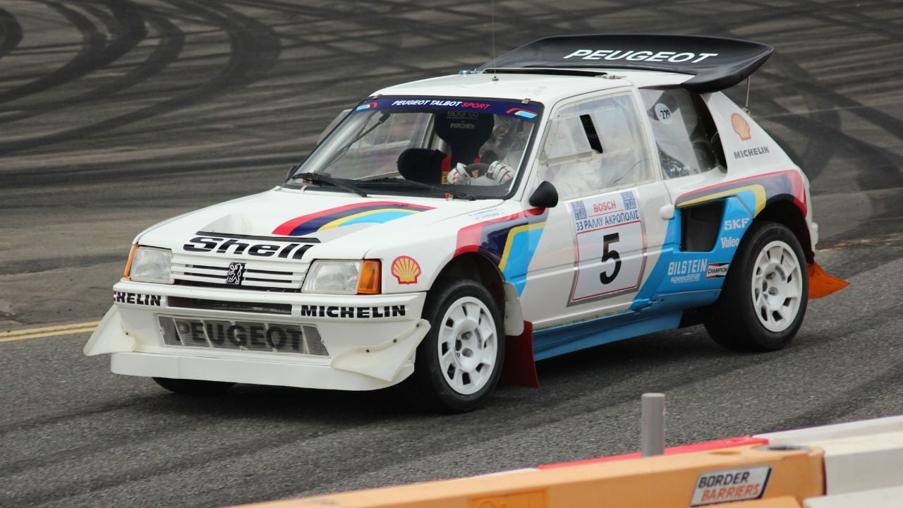 Peugeot 205 T16