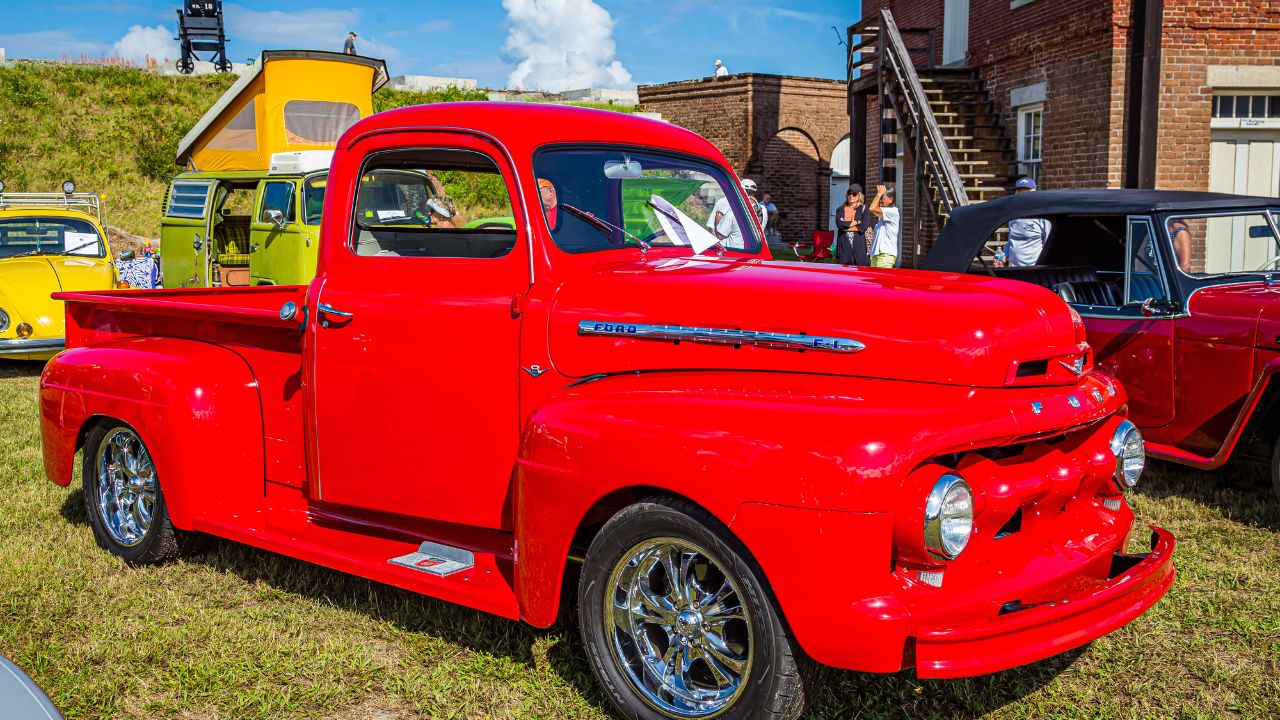 Ford F-1