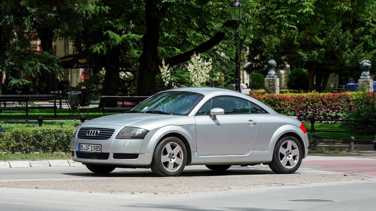 First generation Audi TT coupe (Mk1, Type 8N, 1998–2006)
