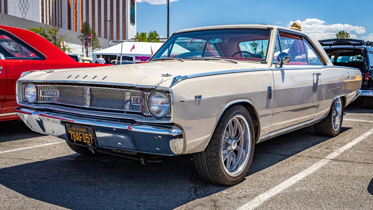 Dodge Dart 1975