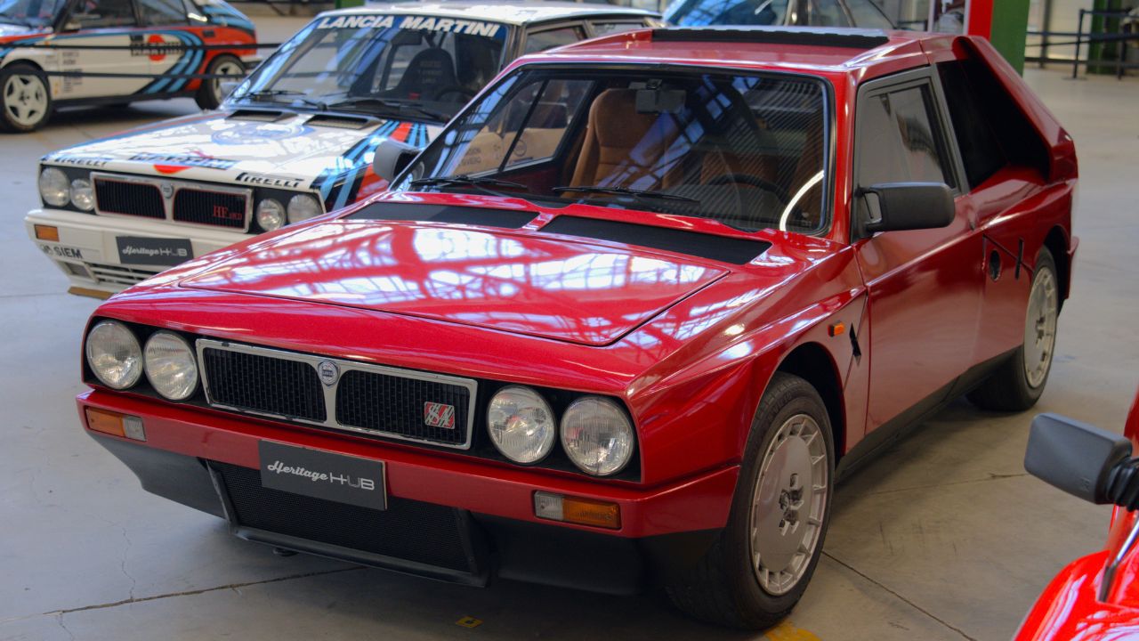 Lancia Delta S4 Stradale