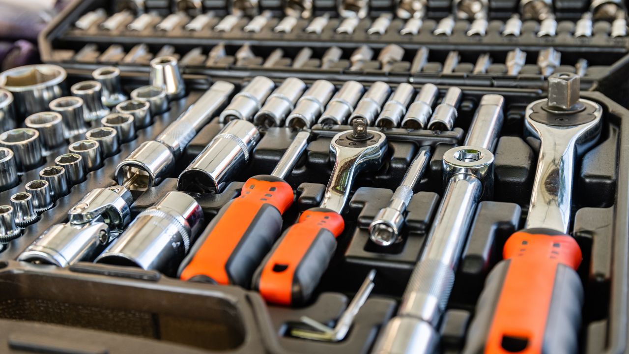 Socket Set with Ratchet