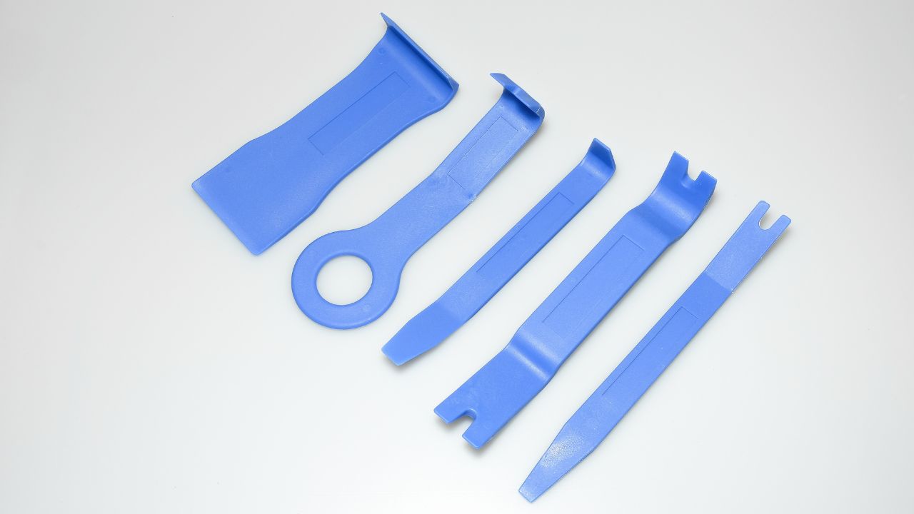 Trim and Panel Removal Kit