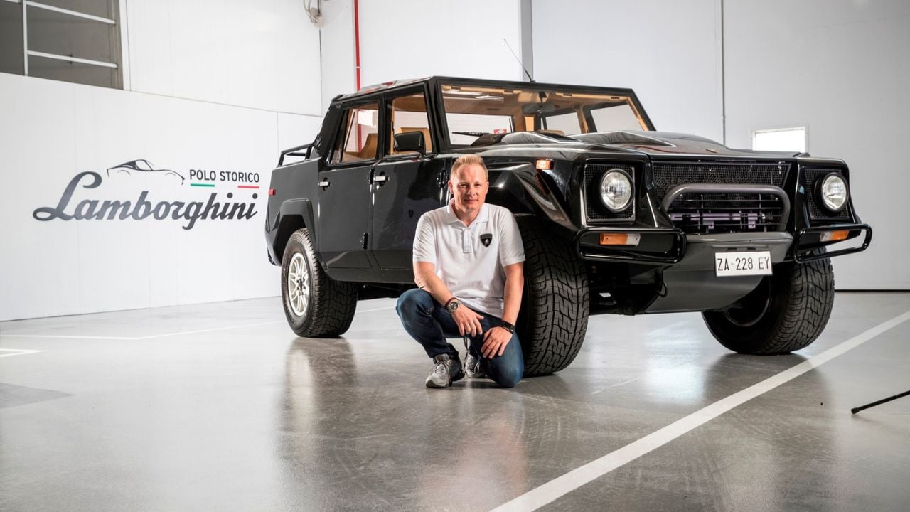 Lamborghini LM002