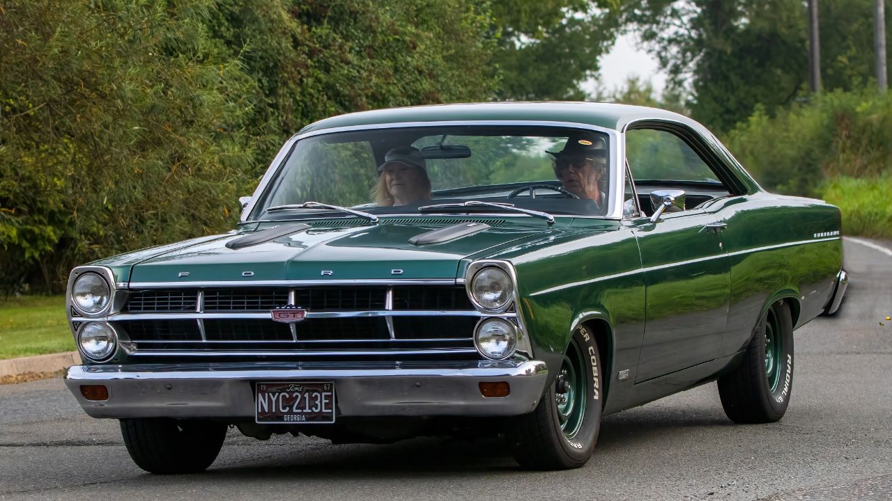 Ford Fairlane GT