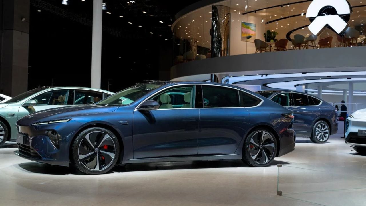 NIO ET7