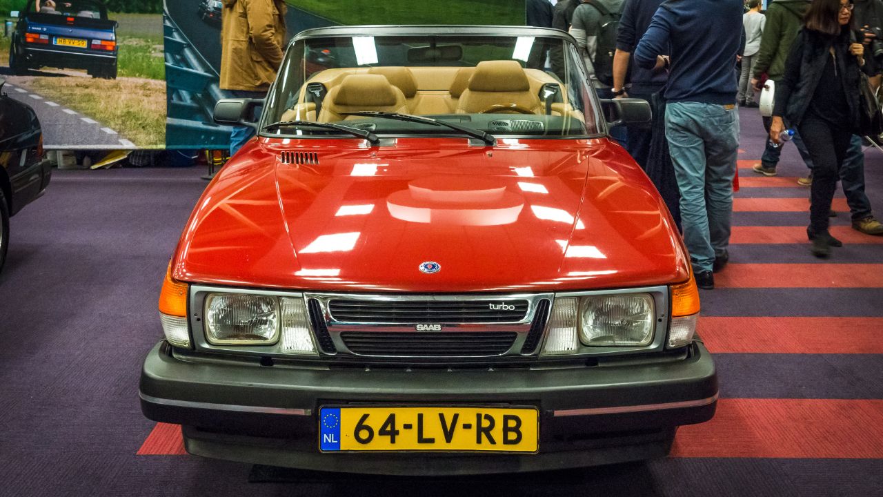 Saab 900 Convertible