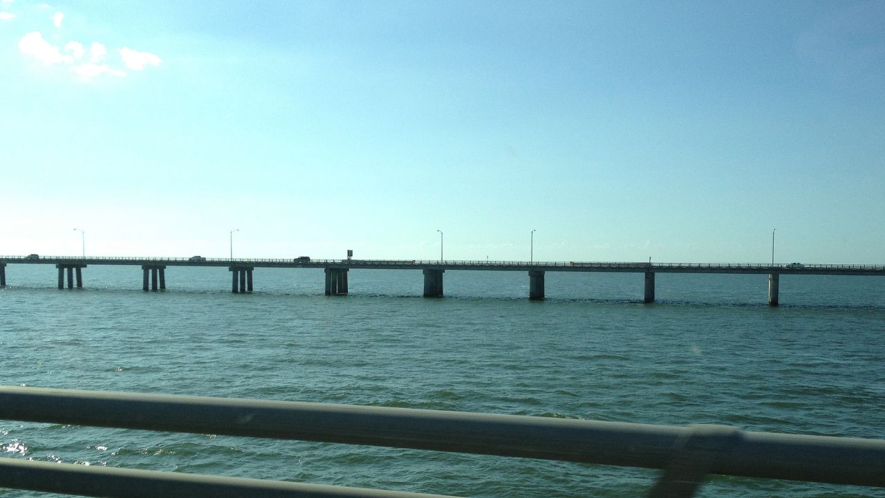 Chesapeake Bay Bridge Tunnel: Virginia