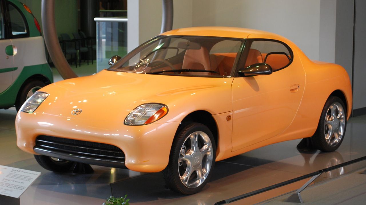 Toyota AXV-IV