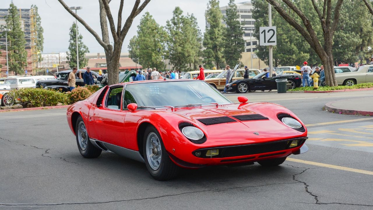 Lamborghini Miura
