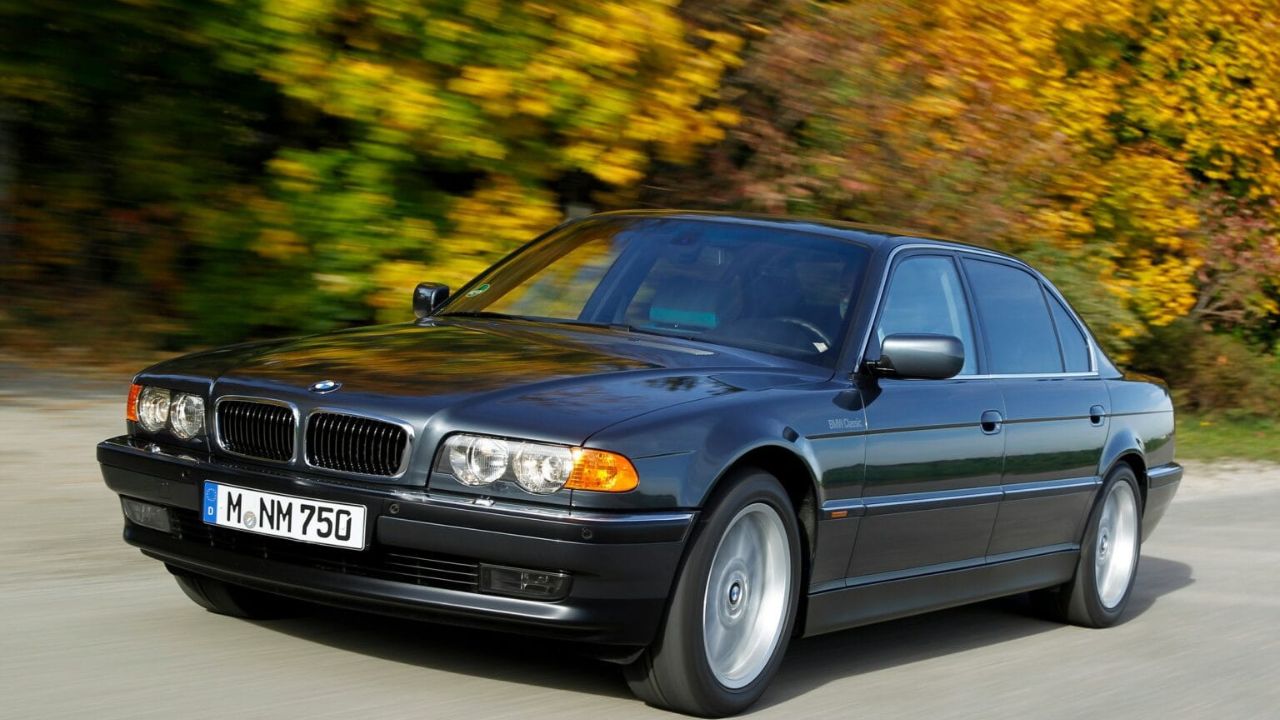BMW E38