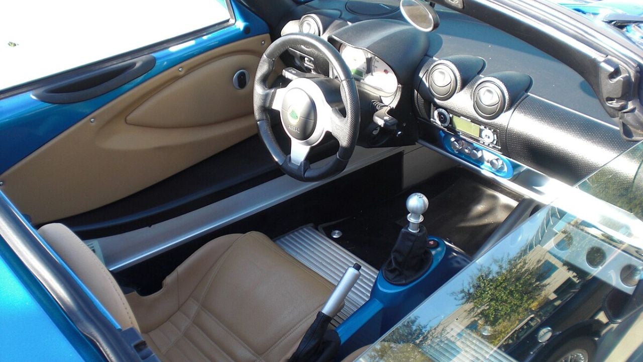 Lotus Elise Interior