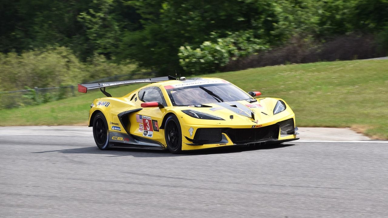 Corvette C8R