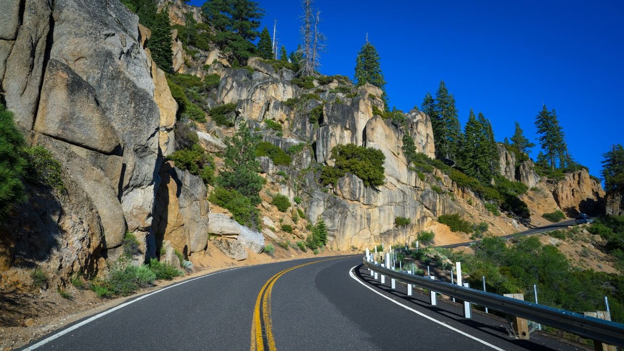 Sonora Pass Highway 108