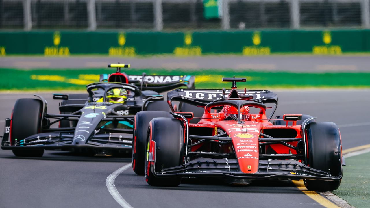 Ferrari vs Mercedes
