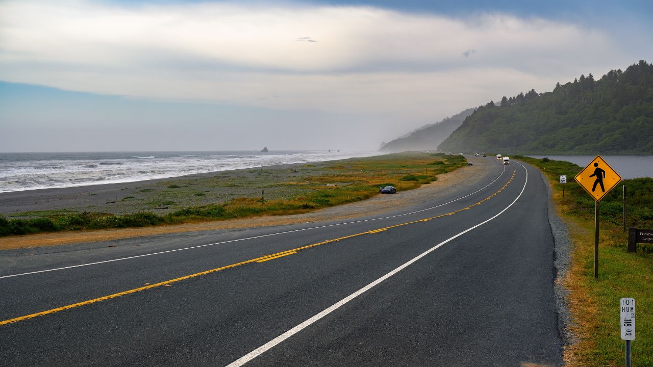 curve road usa