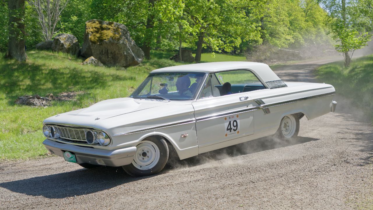 1964 Ford Fairlane Thunderbolt