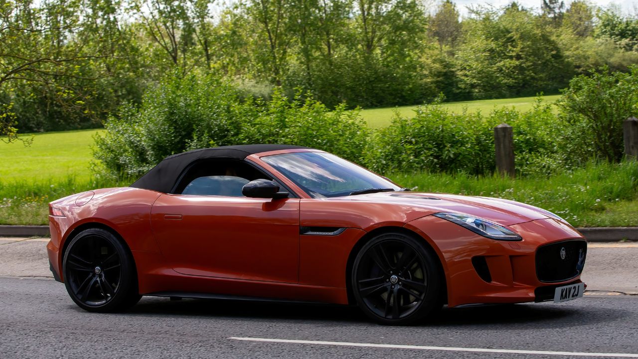 Jaguar F-Type 2013