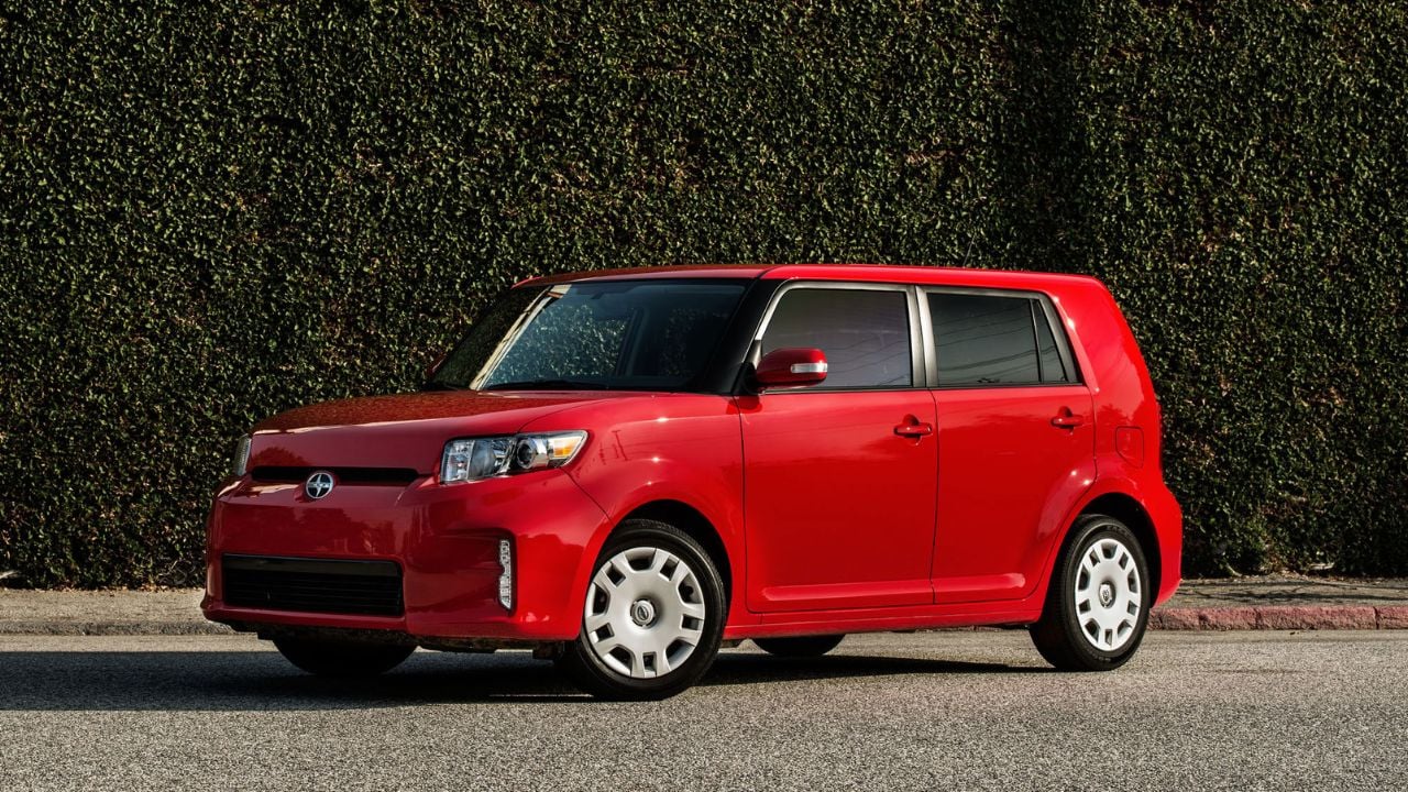 Toyota Scion xB 2013