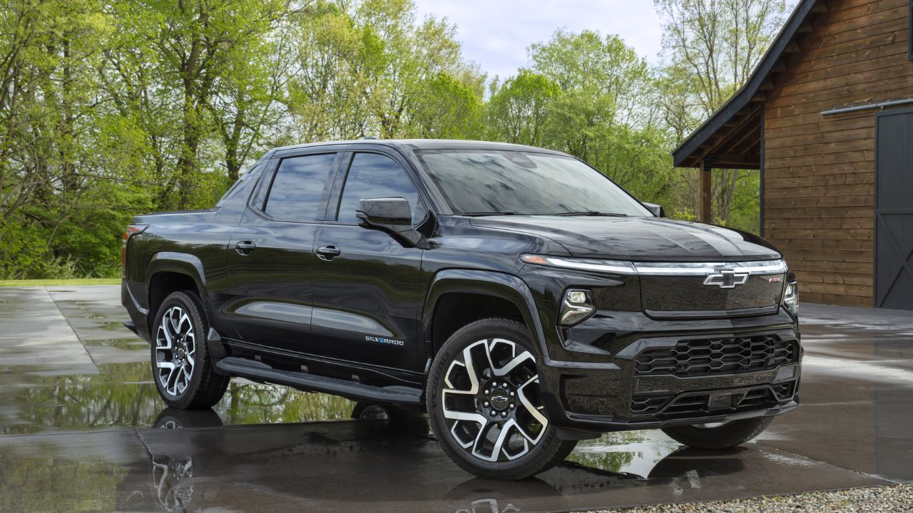 Chevrolet Silverado EV