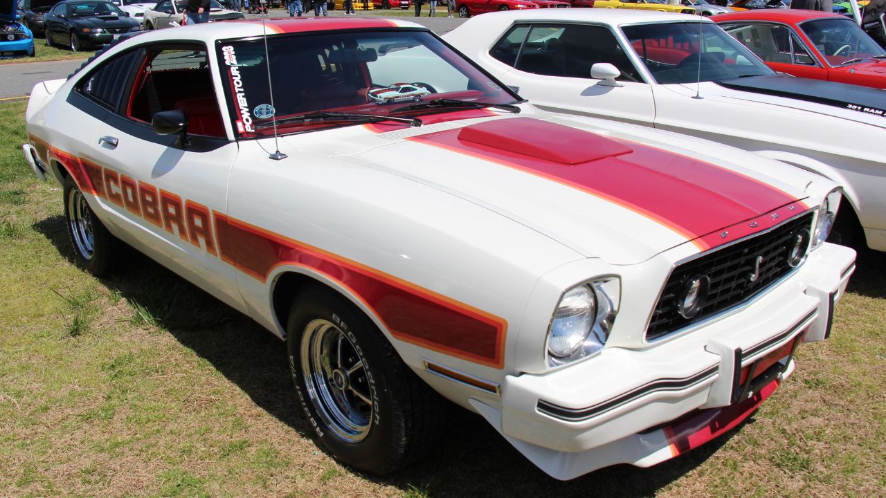 Ford Mustang Cobra II