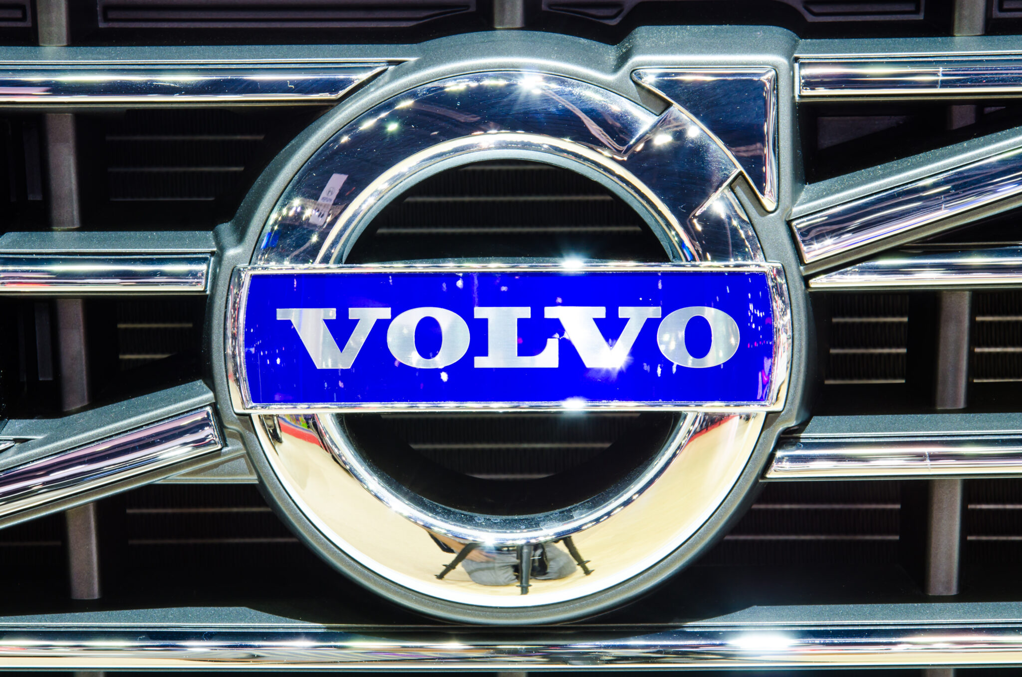 volvo logo