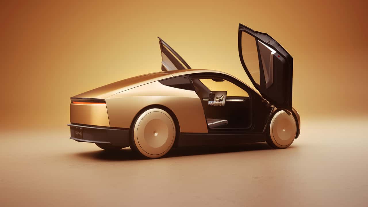 tesla robotaxi