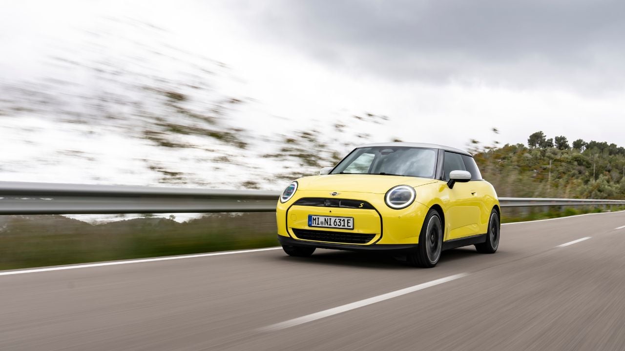 Mini Cooper Hardtop SE Classic