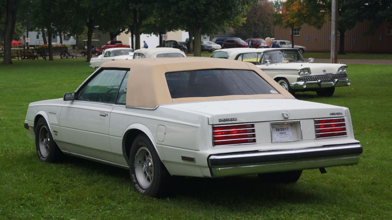 Dodge Mirada CMX
