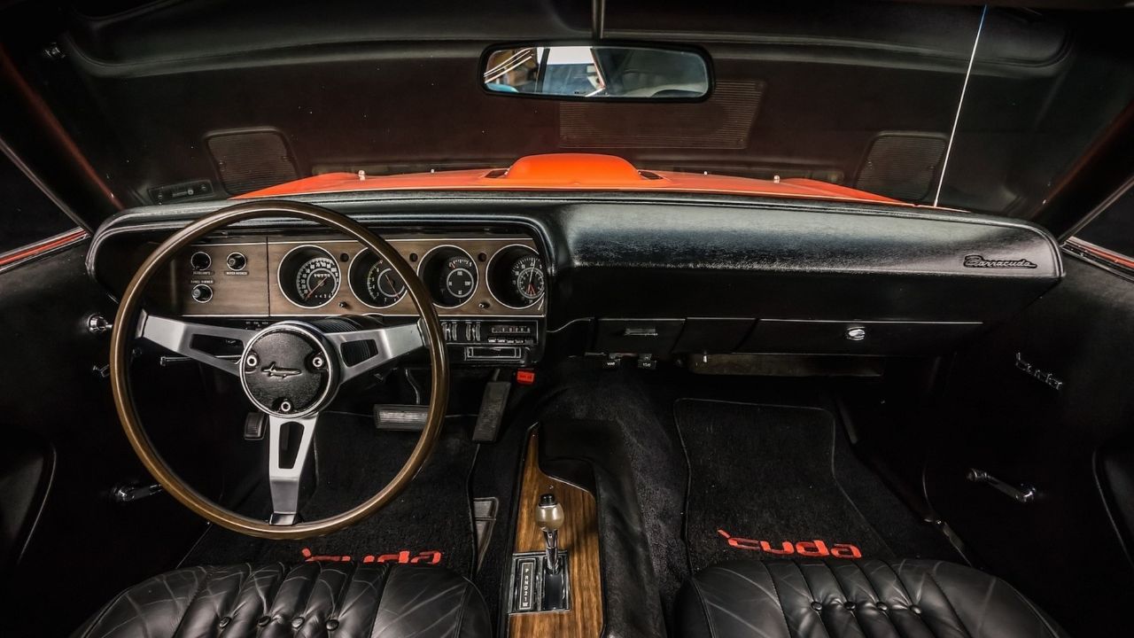 Plymouth Barracuda Interior