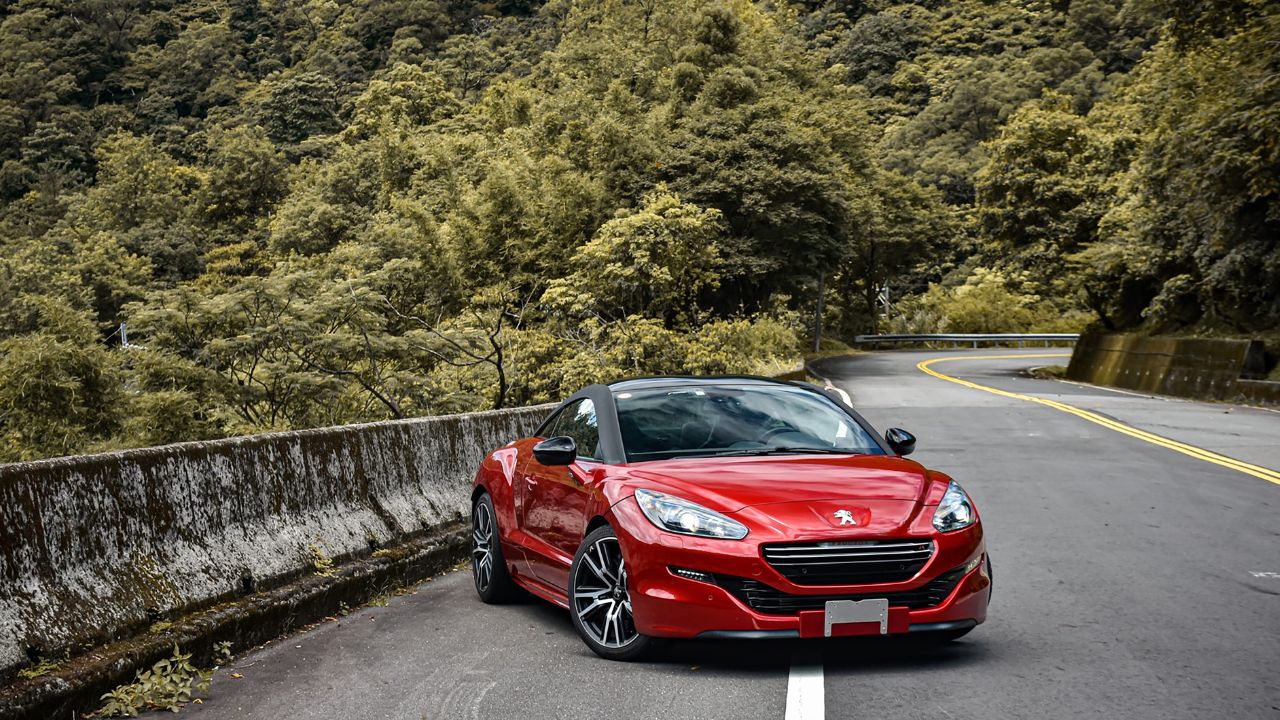 Peugeot RCZ