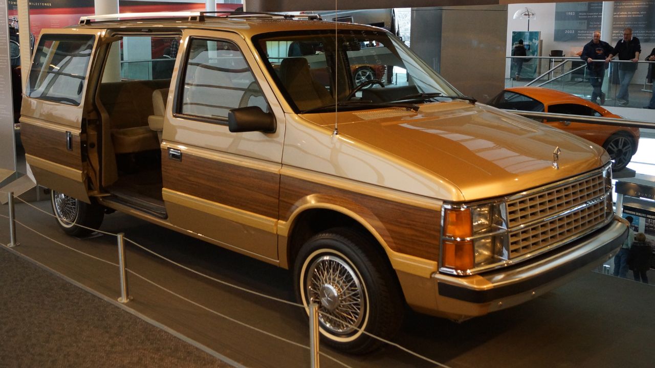 Chrysler 1984 Minivan