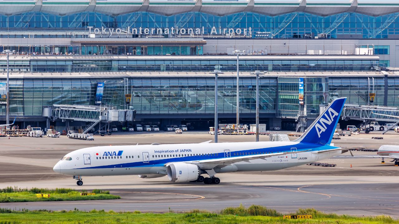 Tokyo, Japan - September 25, 2023: ANA All Nippon Airways Boeing 787-9 Dreamliner airplane at Tokyo Haneda Airport (HND) in Japan.