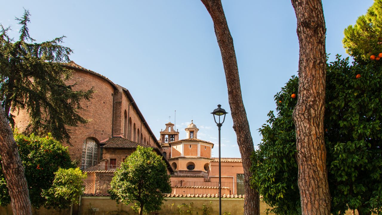 Rome - Walking up the Testaccio hill, you can see the city from a higher position.