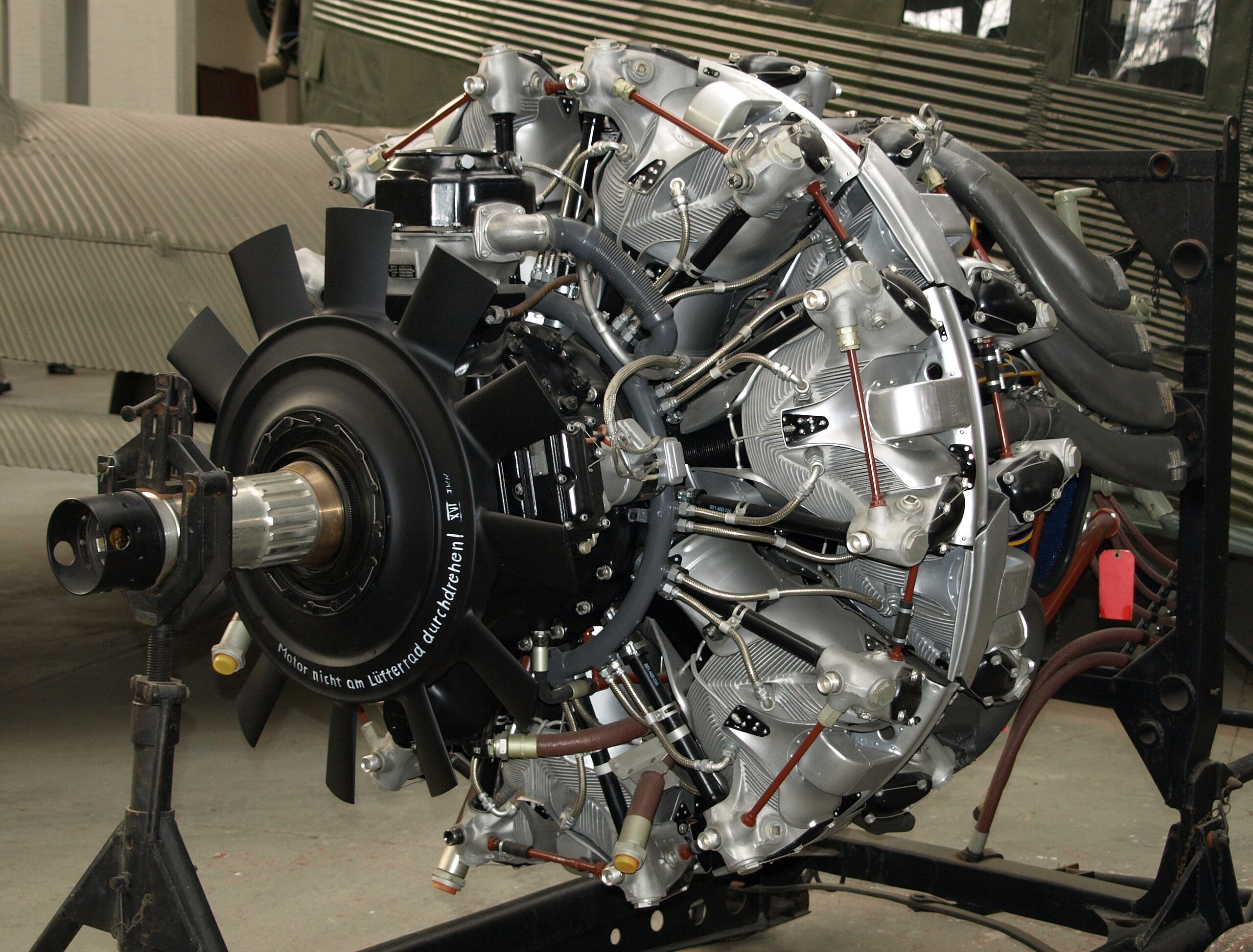bmw airplane engine