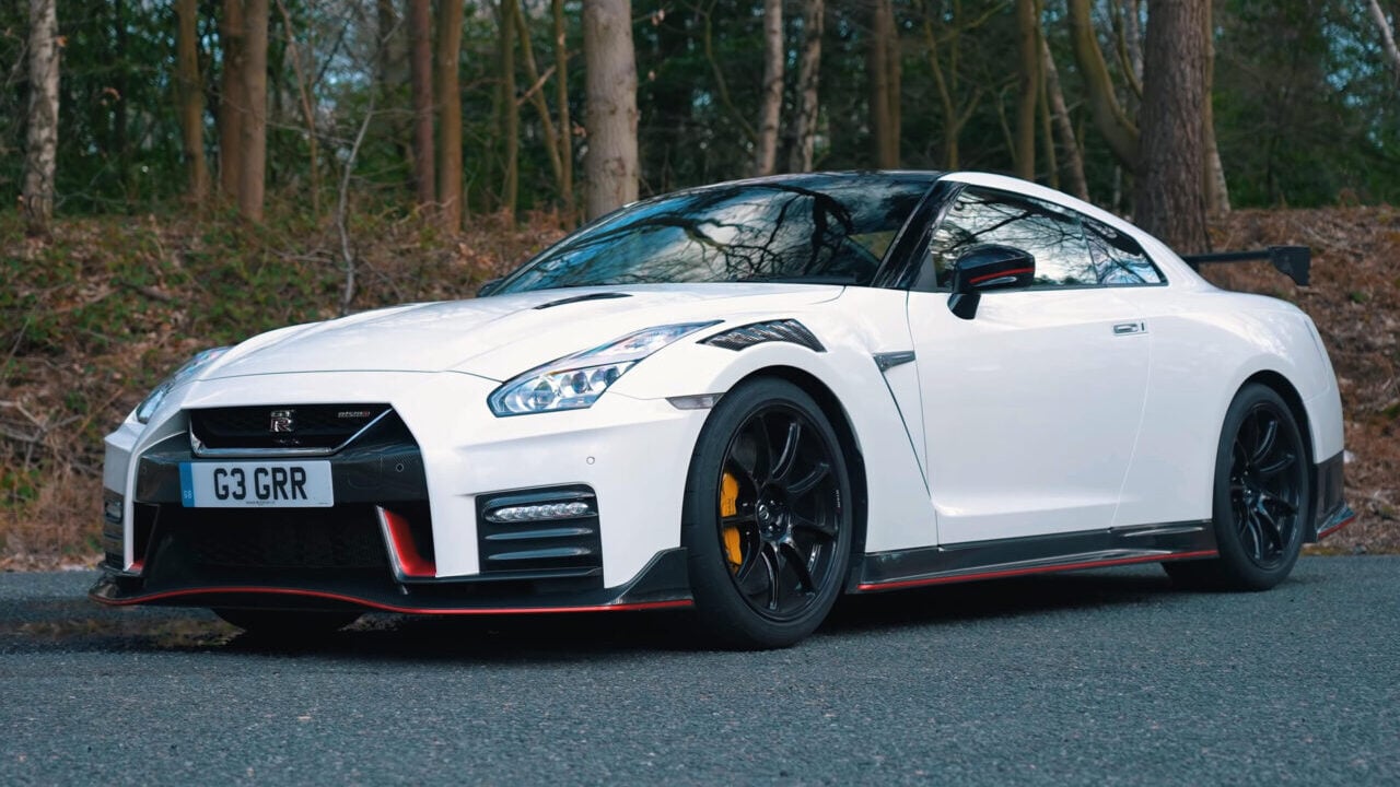 Nissan GT-R