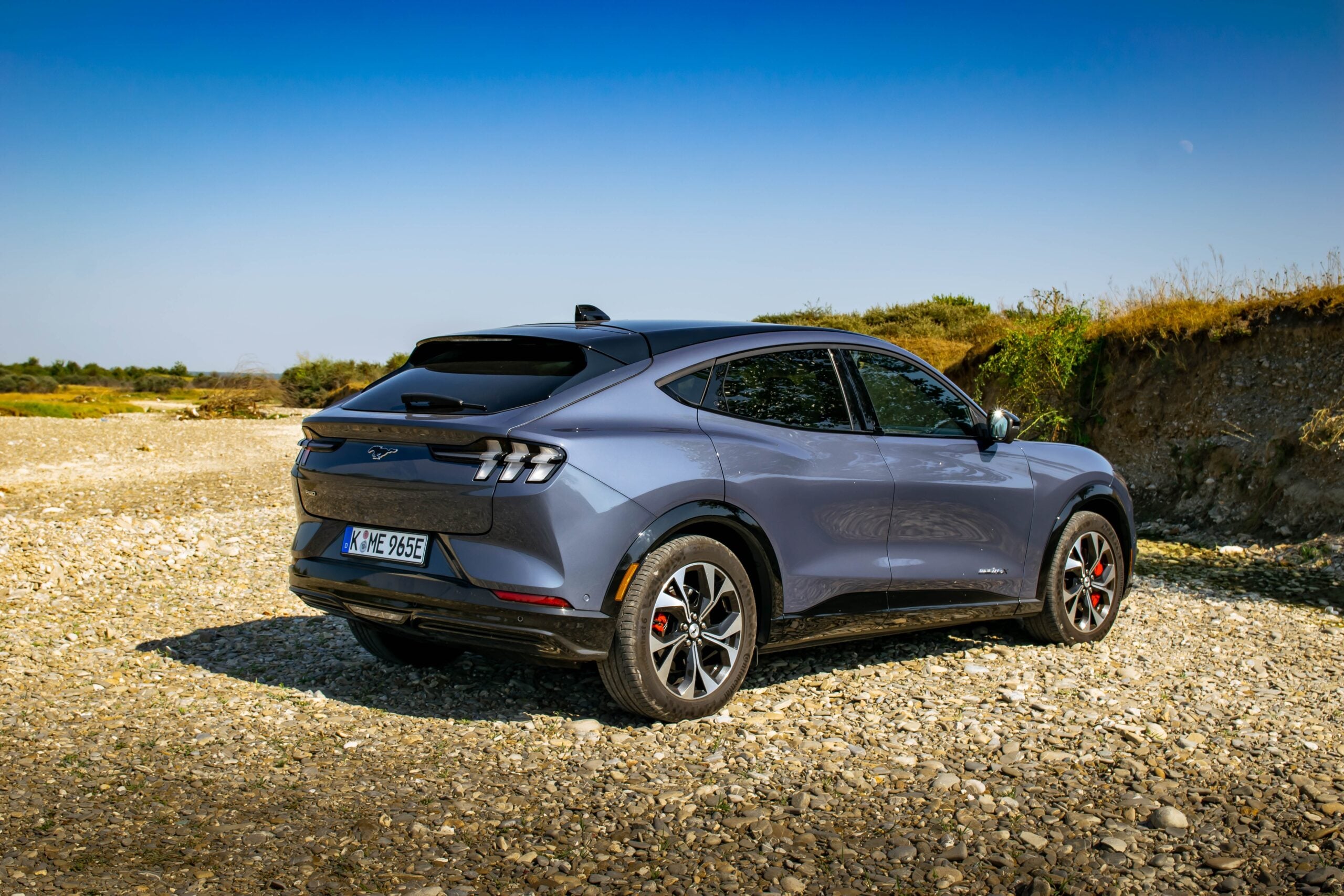mach-e back