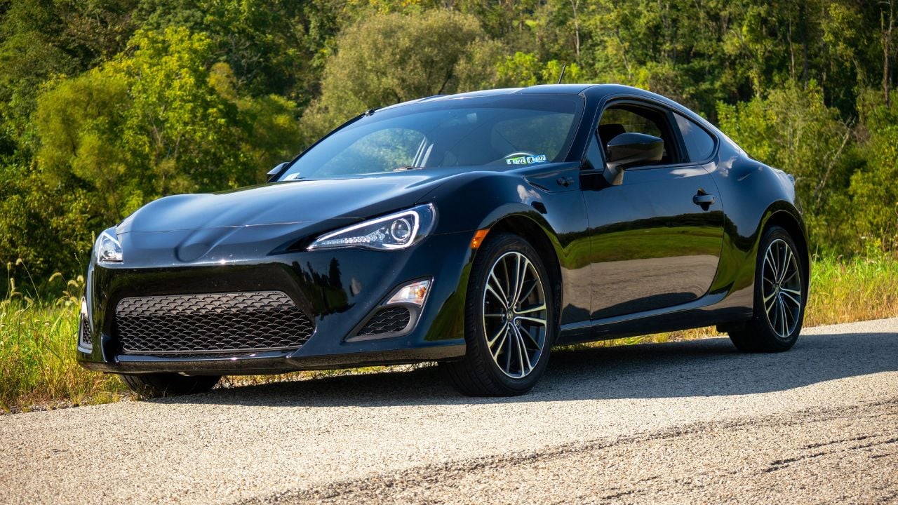 Scion FR-S