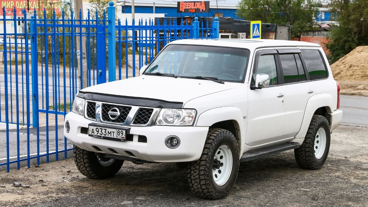 Nissan Patrol (Y61)