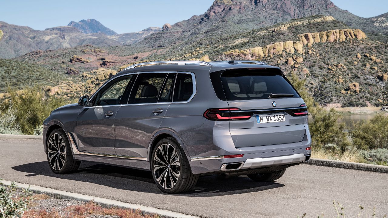 BMW X7