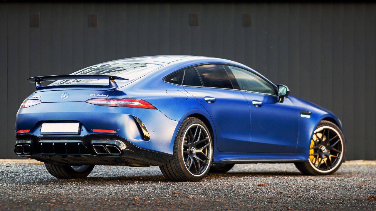 Mercedes-Benz AMG 64 GT
