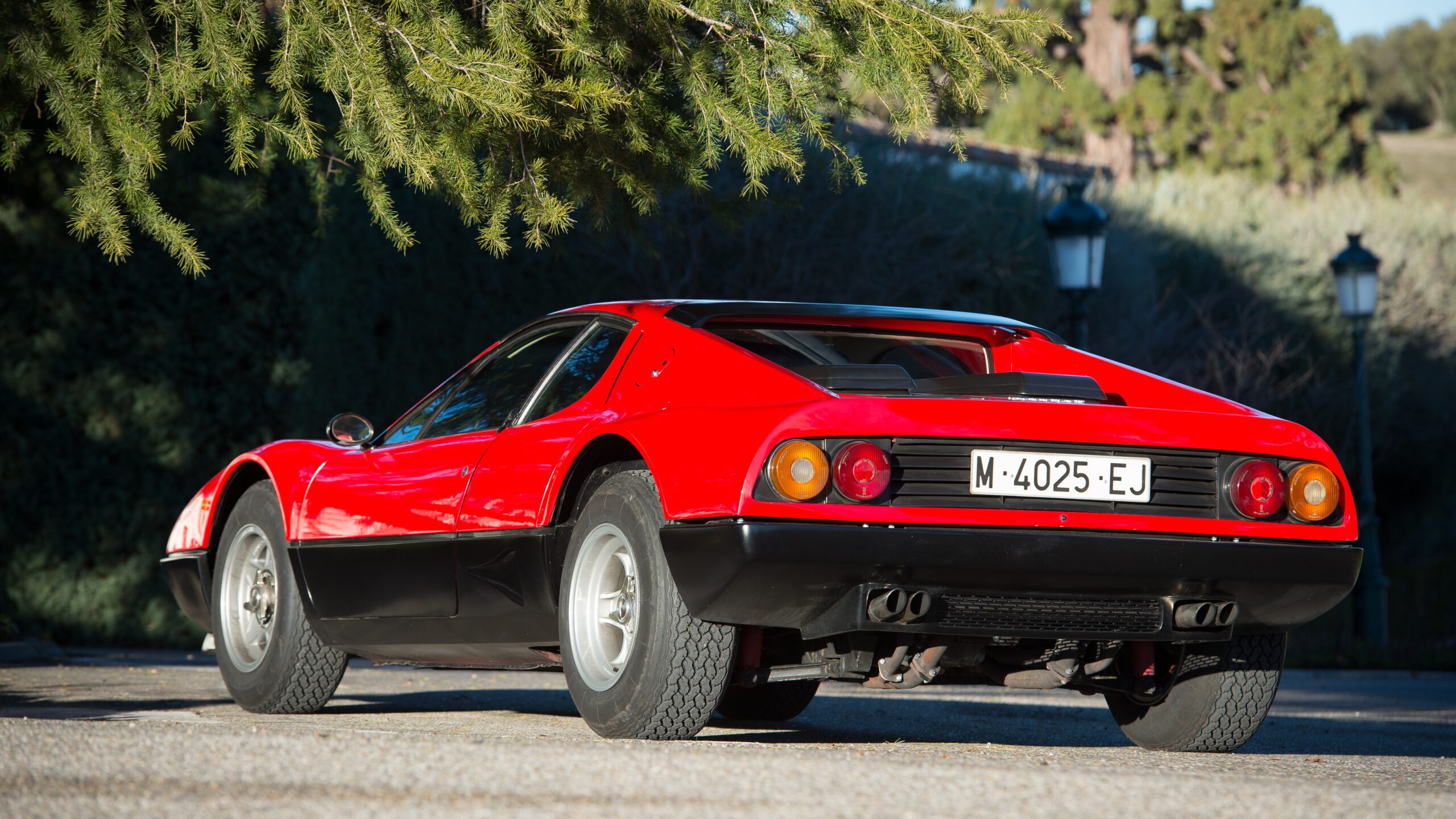 The Ferrari 512 Berlinetta Boxer BB is an automobile that was produced by Ferrari in Italy between 1973 and 1984 1 scaled
