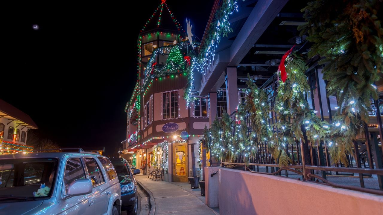Christmas Lighting wonderland in Leavenworth,WA USA 7.Photo taken on 2014.12.25 at Leavenworth,WA USA
