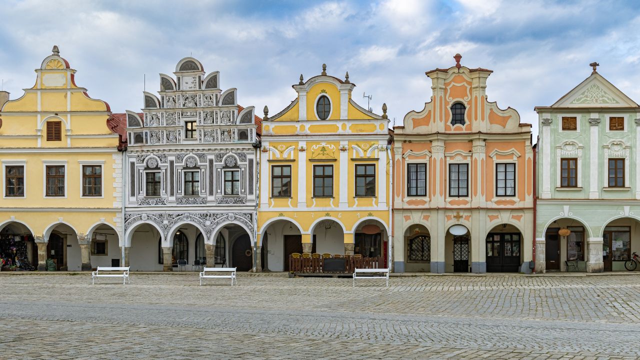Colorful renisance houses on the main square of the Bochemian city of Telč, Czechia