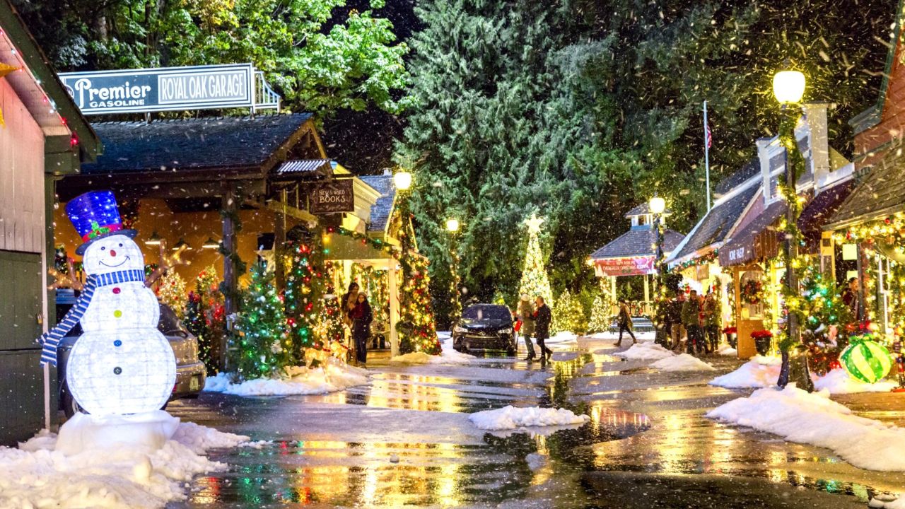Vancouver Christmas in Evergreen