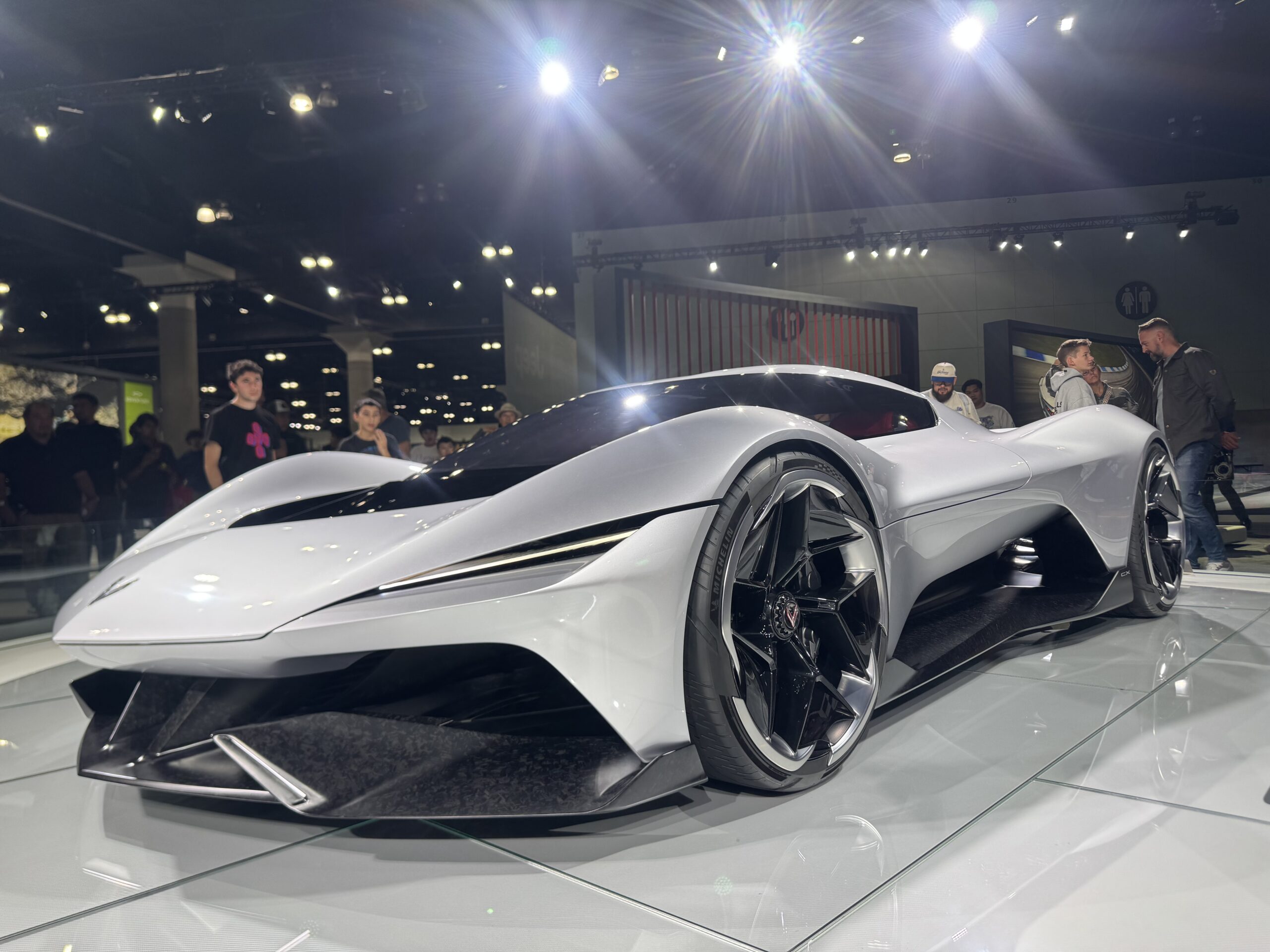 cx front view